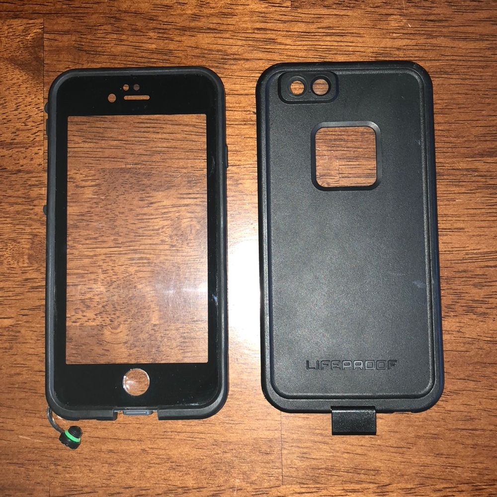 iPhone 6 Black Waterproof Lifeproof case